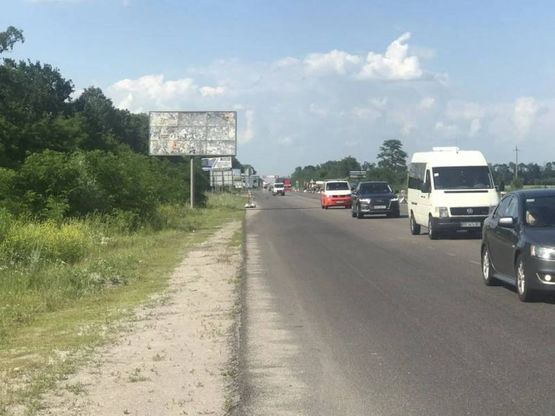 Фото рекламної площини за адресою Автодорога Одеса - Київ, сторона Б - в сторону м. Київ (за поворотом на Терезино, перед КП)