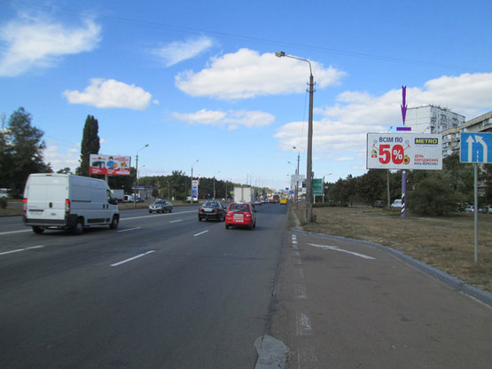 Фото рекламної площини за адресою ул.Братиславская/пр.Лесной напр.Московского моста (АЗС Лукойл)