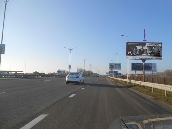 Фото рекламної площини за адресою Бориспольское шоссе, 32,км, автосалон Порше,  въезд в Киев