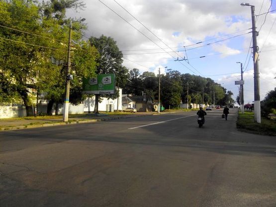 Фото рекламной плоскости по адресу Победы пр., 84  (Статуправление, 100 м до Приват Банк )