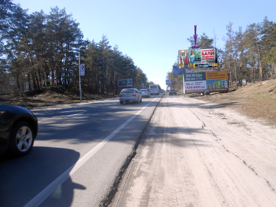 Фото рекламной плоскости по адресу Гостомельское шоссе, 24500 , ул. Шевченко, направление выезд из Киева