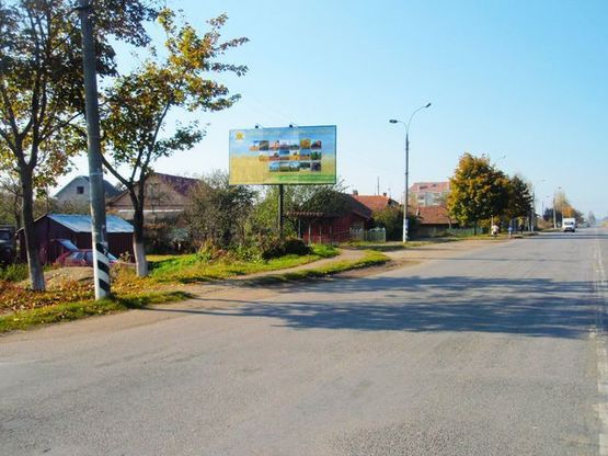 Фото рекламной плоскости по адресу Карпатская ул.,149  ( напротив АЗС "ОККО") к Эпицентру