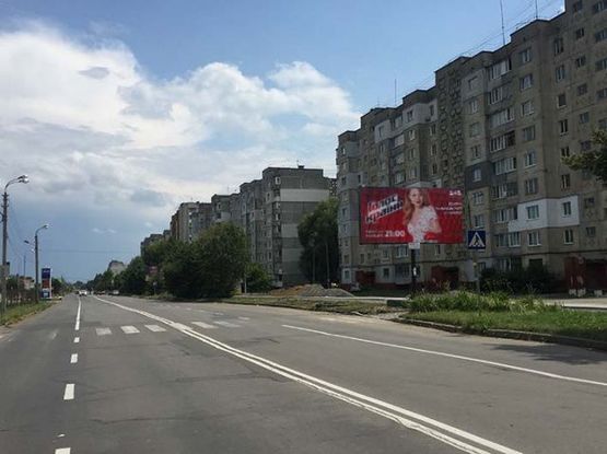 Фото рекламної площини за адресою Прибужская ул., 30 (выезд на Киевскую трассу)(супермаркет"Вопак",напротив АЗС "ANP")