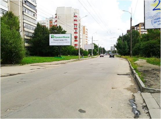 Фото рекламної площини за адресою Заричанская ул., 30 (напротив "Мед.центр "Призма" .200 м. к ЖК "Набережний Квартал",ресторанам и бутикам)