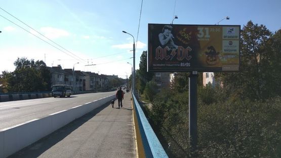 Фото рекламной плоскости по адресу міст перемоги-Соборності 4