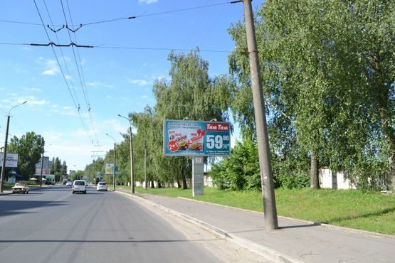 Фото рекламной плоскости по адресу вул. Конякіна (напроти ТЦ "Аверс")