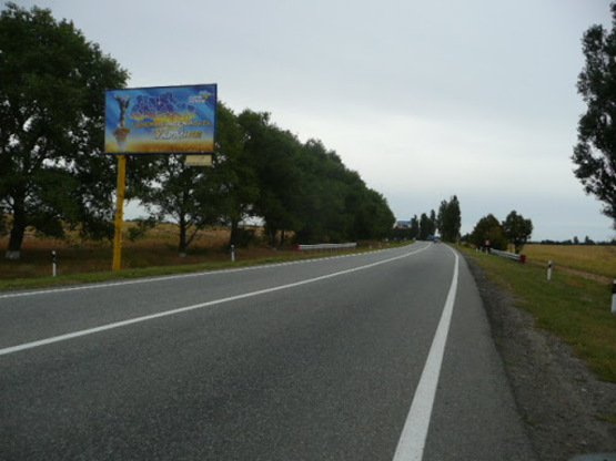 Фото рекламной плоскости по адресу трасса Борисполь-Днепропетровск_км 4+100_левый