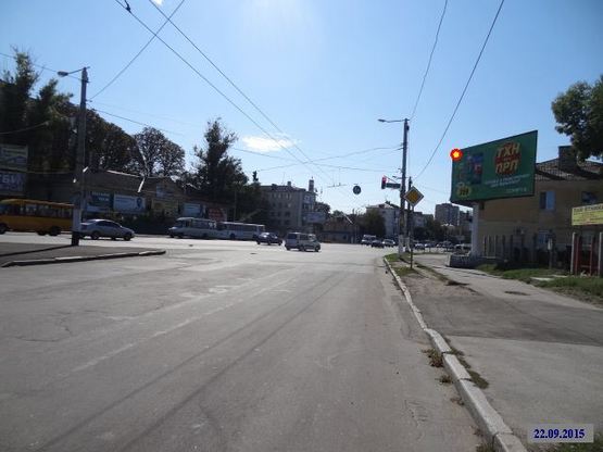 Фото рекламной плоскости по адресу вул Київська, 95 "Ринок Вокзальний", авто- залізничний вокзал, в центр