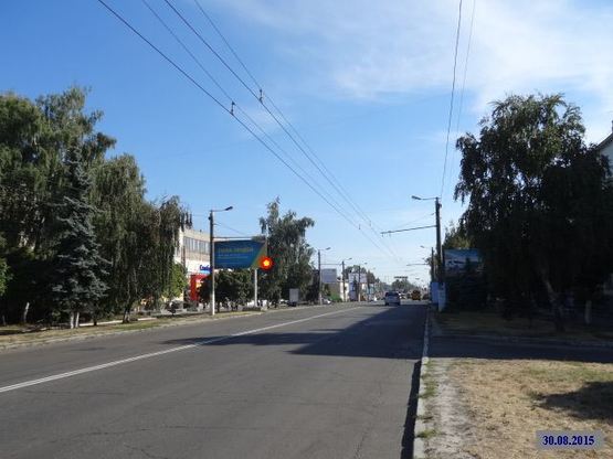 Фото рекламної площини за адресою вул.Київська, 81 А, з центру, від ТРЦ "Глобал.UA" (300м), у напр.вокзалів