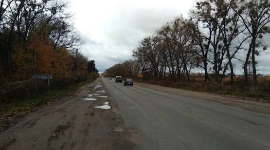 Фото рекламної площини за адресою ул. Киевская, АЗС "ОККО", АЗС "КЛО", выезд из города в напр.Житомира, 100м от въезда