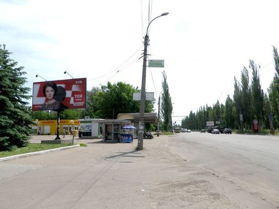 Фото рекламної площини за адресою 30 лет Победы ул., 36 остановка (супермаркет"Fresh Маркет")