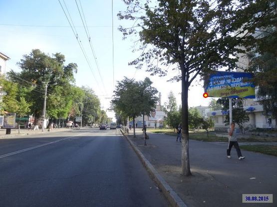 Фото рекламной плоскости по адресу Zt 017 вул.Київська,74 "Укргаз банк" А