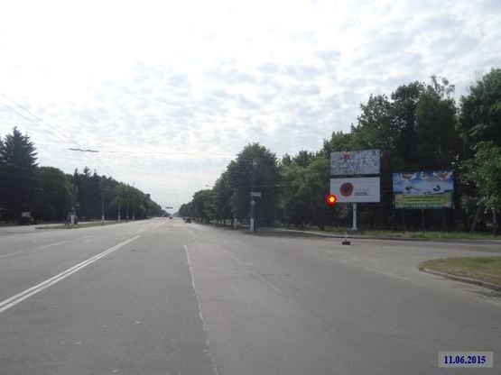 Фото рекламной плоскости по адресу Zt 047 проспект Миру,87 готель "Ялинка"(нижній) А1