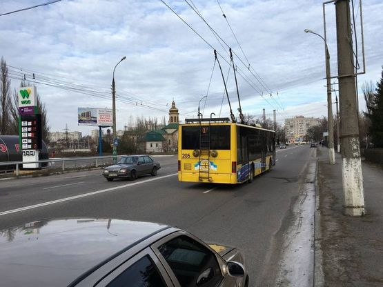 Фото рекламної площини за адресою просп. Свободы, 7-Б, возле АЗС «WOG» и ресторана «Хуторок»