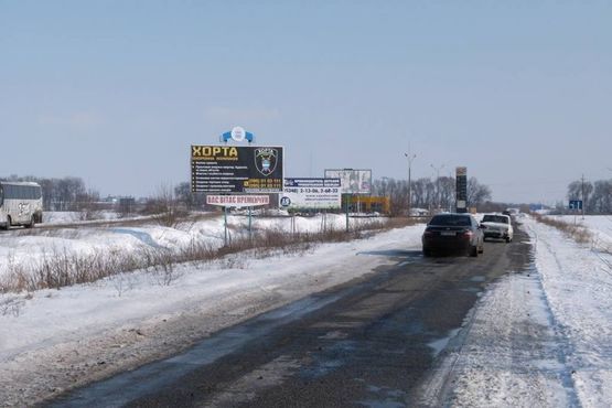 Фото рекламной плоскости по адресу ул. Киевская, 320 возле АЗС "БРСМ-нафта"