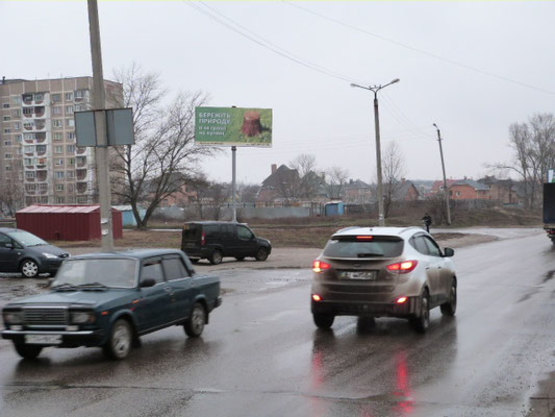 Фото рекламной плоскости по адресу набережная Лейтенанта Днепрова, 44, перекрёсток с ул. Александра Билаша(ул. Демьяна Бедного)