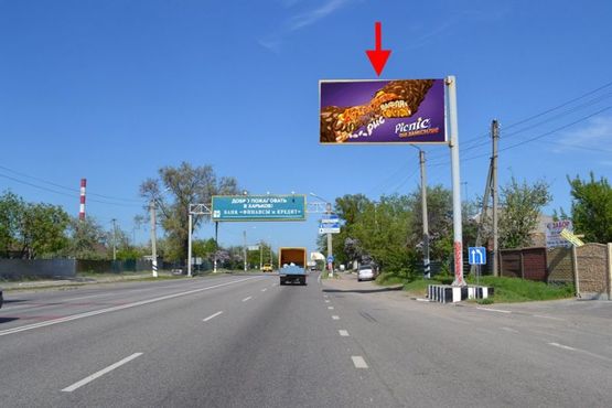 Фото рекламної площини за адресою Полтавский шлях-пос.Песочин-ул. Автомобильная ,флажок№1,в центр