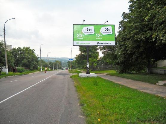 Фото рекламної площини за адресою Уманская ул. - Тургенева ул.
