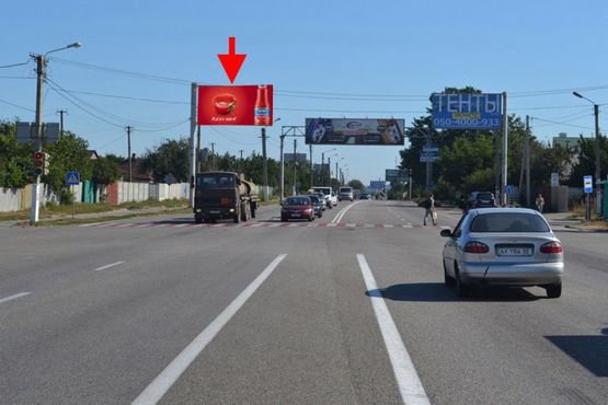 Фото рекламної площини за адресою Полтавский шлях-пос.Песочин-ул. Автомобильная ,флажок№2,в центр