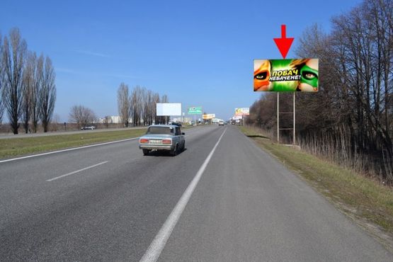 Фото рекламной плоскости по адресу Московский пр-т - Ростовская трасса возле АЗС ОККО 8(въезд в город)