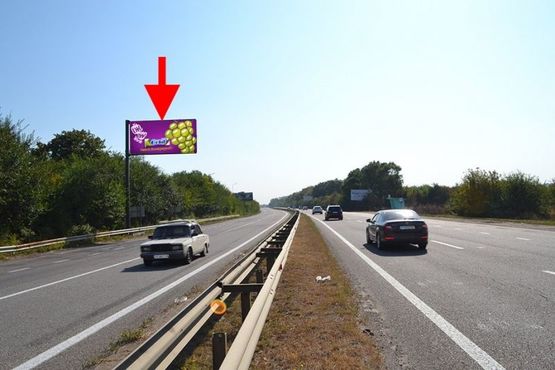 Фото рекламної площини за адресою Трасса Киев-Харьков-463 км-возле АЗС ОККО и Лилия-флажок№3-в ст. Харькова