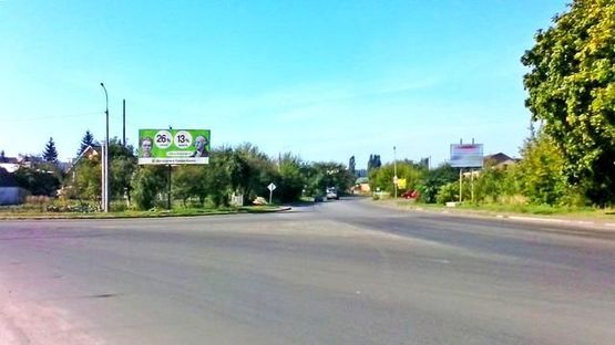 Фото рекламной плоскости по адресу Боженко ул. - Мамсурова ул. (напротив СТО,магазин "Автоцентр+")