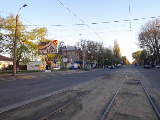 Фото рекламной плоскости по адресу пр-т. Богдана Хмельницького - вул. Шинна, з центру/ул. Г. Сталинграда - ул. Шинная, из центра, поток к ТЦ Терра, 12й квартал