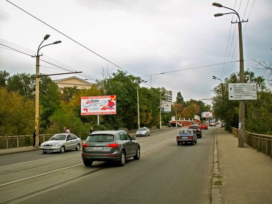 Фото рекламной плоскости по адресу вул. Гоголя - вул. Чернишевського/ул. Гоголя - ул. Чернышевского, центр, рядом ТЦ Нагорный