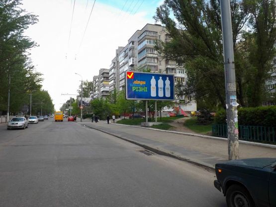 Фото рекламной плоскости по адресу вул. Калинова, Образцовий ринок/ул. Калиновая, Образцовый рынок