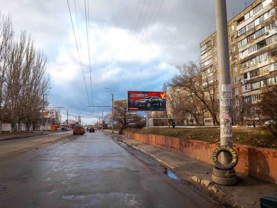 Фото рекламной плоскости по адресу вул. Калинова, 76 - автосалон "АвтоЗАЗ"/ул. Калиновая, 76 - автосалон "АвтоЗАЗ"