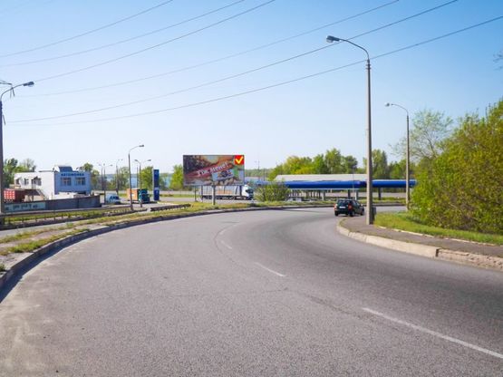 Фото рекламної площини за адресою Кайдацький міст - АЗС, розподілювач (з'їзд на Правий берег)/Кайдакский мост - АЗС, разделитель (съезд на Правый берег)