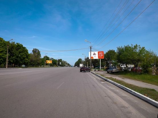 Фото рекламной плоскости по адресу вул. Наб. Заводська, 4, (супермаркет "СІЛЬПО")/ул. Наб. Заводская, 4 (супермаркет "СИЛЬПО") McDonald's, станция метро Покровская, рынок