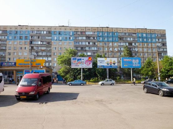 Фото рекламной плоскости по адресу ж/м Парус 2, ринок/ж/м Парус 2, рынок