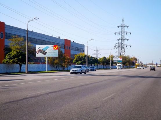 Фото рекламної площини за адресою вул. Наб. Заводська, напроти кафе "Смак", з центру/ул. Наб. Заводская, напротив кафе "Смак", из центра, поток движения от Амурского к Кайдакскому мосту