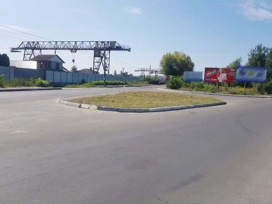 Фото рекламной плоскости по адресу Ватутина ул. - Драйхмары ул.