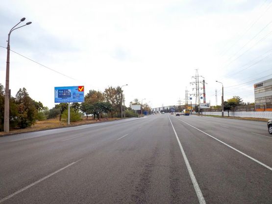 Фото рекламної площини за адресою вул. Наб. Заводська, перед кафе "Смак", з центру/ул. Наб. Заводская, перед кафе "Смак", в центр, поток движения от Кайдакского к Амурскому мосту