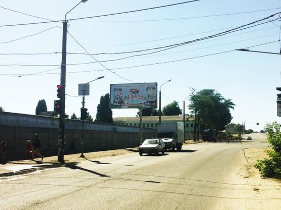 Фото рекламной плоскости по адресу вул.Любарського, з центру (буд.№10)/ул.Белостоцкого, из центра (дом №10)