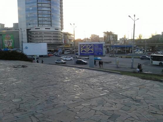 Фото рекламной плоскости по адресу вул.Князя В.Великого (Цирк)/ул.Плеханова (Цирк) только баннер, ТЦ Мост Сити