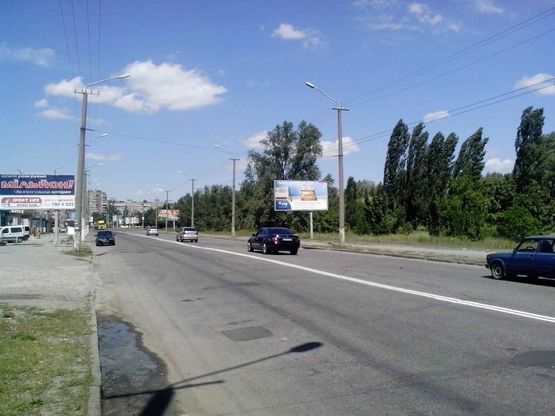 Фото рекламной плоскости по адресу вул.Наб.Перемоги, 124/ул.Наб.Победы, 124