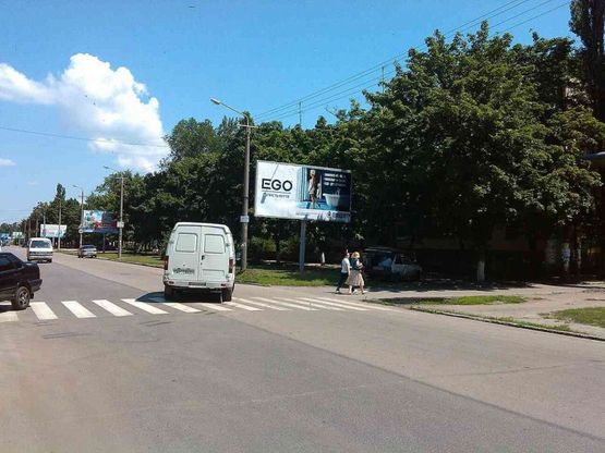 Фото рекламной плоскости по адресу вул.Петра Калнишевського, 17/ул.Косиора, 17