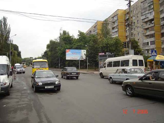 Фото рекламной плоскости по адресу пр.Героїв, 46/пр. Героев, 46 кондитерское кафе Фантазия