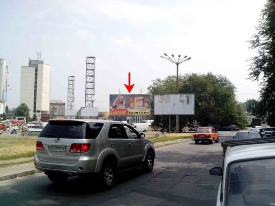 Фото рекламной плоскости по адресу вул.Курчатова, 10/ул.Курчатова, 10, автовокзал, рядом жд вокзал, Курчатовский рынок, зоорынок поток к жд вокзалу