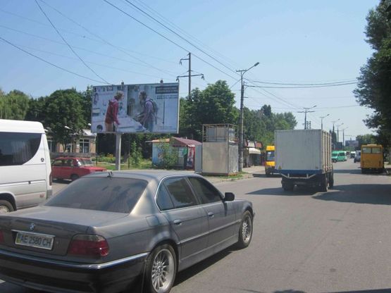 Фото рекламної площини за адресою ул.Панікахи, 119 тупик троллейбусів/ул.Паникахи, 117 тупик троллейбусов, АЗС Вог