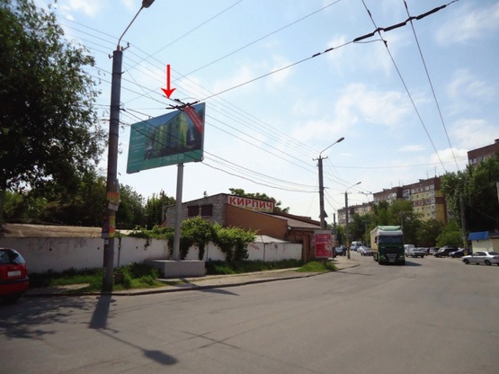 Фото рекламної площини за адресою вул. Марії Лисиченко, біля зупинки "Ринок Березинський", до центру/ул. Героев Гражданской войны, возле остановки "Рынок Березинский", в центр