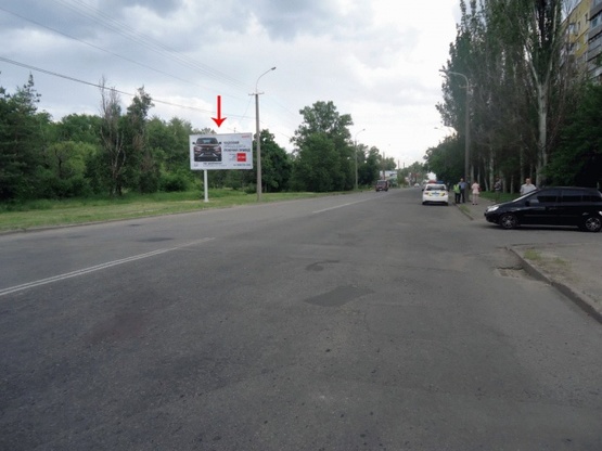 Фото рекламной плоскости по адресу вул. Набережна Перемоги, 134, з центру/ул. Набережная Победы, 134, из центра