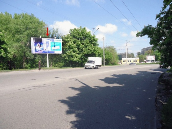 Фото рекламной плоскости по адресу вул. Панікахи, навпроти буд.№53, до центру/ул. Паникахи, напротив д.№53, в центр