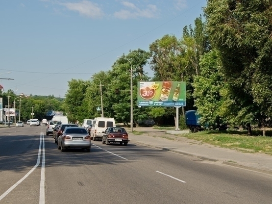 Фото рекламной плоскости по адресу вул. Космічна ТЦ Білла, рух до Запорізького шосе/ул. Космическая ТЦ Билла, движение к Запорожскому шоссе