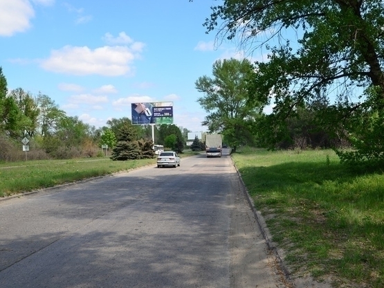 Фото рекламной плоскости по адресу вул. Гаванська, розділювач/ул. Гаванская, разделитель
