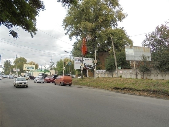 Фото рекламной плоскости по адресу вул. Павлова, перехрестя з вул. Академіка Белелюбського, світлофор (до Набережної Заводської)/ул. Павлова, перекресток с ул. Академика Белелюбского, светофор (к Набережной Заводской)