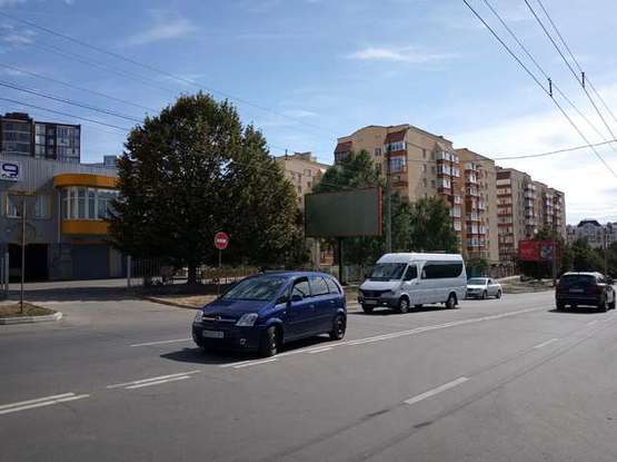 Фото рекламной плоскости по адресу Панаса Мирного вул., 21
